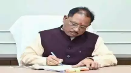 दुर्गुकोंदल: दुर्गुकोंदल के बर्खास्त बीएड शिक्षकों के लिए खुशखबरी, साय सरकार ने 2621 बीएड शिक्षकों को फिर से नौकरी पर वापस लिया