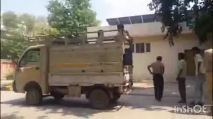 भाटपार रानी: चार दिन पहले मुंडेरा बाबू चौराहे पर हुई मार्ग दुर्घटना में अज्ञात युवक की मौत, पहचान नहीं होने पर पुलिस ने कराया पीएम