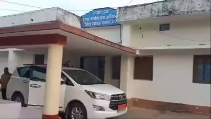 गुनौर: कलेक्टर कार्यालय में 3 जून को जिला स्तरीय शांति समिति की होगी बैठक, कलेक्टर सुरेश कुमार करेंगे अध्यक्षता