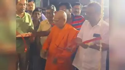 চণ্ডীতলা ২: হুগলির ভদ্রকালী অঞ্চলে ভদ্রকালী ফ্রেন্ডস ক্লাবের নতুন অ্যাম্বুলেন্স উদ্বোধন এবং কৃতি ছাত্রদের সংবর্ধনা প্রদান অনুষ্ঠান