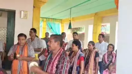 ମହୁଲପାଲି: ଡଙ୍ଗାଯୋର ଠାରେ ଅଷ୍ଟପ୍ରହରୀ ନାମ ଯଜ୍ଞ ସଙ୍କୀର୍ତ୍ତନ ଅନୁଷ୍ଠିତ