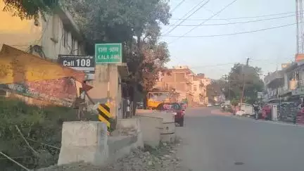 नाहन: मोगीनंद गांव में पेयजल संकट, 
एक सप्ताह से बाधित है पेयजल आपूर्ति, लोग पानी ढोकर बुझा रहे प्यास #jansmsya