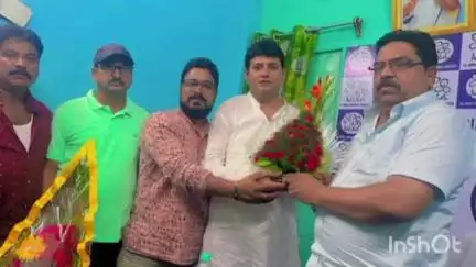 শালতোড়া: ছাতনা ব্লক INTTUC তরফে বাঁকুড়ায় সাংগঠনিক জেলা তৃণমূলের নবনির্বাচিত সভাপতি তারাশঙ্কর রায়কে সংবর্ধনা প্রদান করা হল
