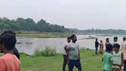 Lal Bungalow Chhattisgarh ghat ke pas