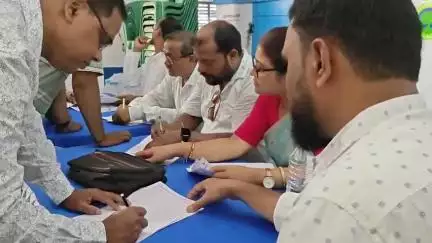 মেদিনীপুর: পশ্চিম মেদিনীপুর জেলা প্রাথমিক বিদ্যালয় সংসদের উদ্যোগে রক্তদান শিবির শনিবার সকাল থেকে
