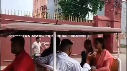 ব্যারাকপুর ১: শ্রমিক মালিক অসন্তোষে বন্ধ হয়ে গেল ভাটপাড়া রিলায়েন্স জুট মিল