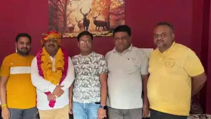 मोहन बड़ोदिया: मोहन बड़ोदिया में पूर्व सरपंच का चार धाम और बारह ज्योतिर्लिंग की यात्रा पूर्ण करने पर हुआ स्वागत