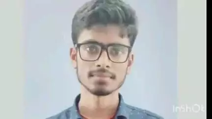 पड़वा: इंटर साइंस में पंडवा का ऋषभ कुमार मेहता बना जिला टॉपर, एलएलटीसी के डायरेक्टर मोनीर हुसैन ने दी जानकारी।