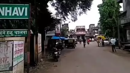 रावेर: न्हावी गावातील भोगे वाडा भागातून १८ वर्षीय तरुणी झाली बेपत्ता, फैजपूर पोलीस ठाण्यात हरवल्याची केली तक्रार