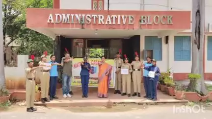 ఎల్బీ కళాశాల నుండి కేఎంసి వరకు ఎన్సిసి విద్యార్థులు యాంటీ టొబాకో దినోత్సవం పురస్కరించుకొని ర్యాలీ నిర్వహించారు