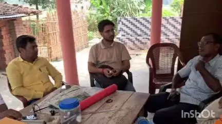 पटोरी: संग्रामपुर गांव पहुंची भूमि सर्वे टीम, ग्रामीणों से की जल्द दस्तावेज जमा करने की अपील