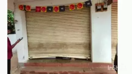 ब्रह्मपूरी: ब्रह्मपुरी शहरातील समता काॅलनि ये मोबाईल दुकानाचे शटर तोडून मोबाईल चोरी करणाऱ्या आरोपींना पोलिसांनी केली अटक