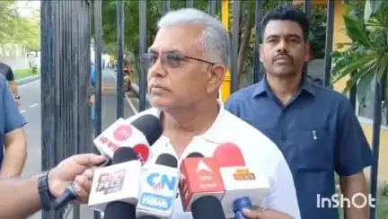 রাজারহাট: মমতা ব্যানার্জি এরকম কিছু নেতা বাংলাকে উপহার দিয়েছেন, যারা বাংলার সংস্কৃতিকে কলুষিত করছেন; নিউটাউনে বললেন দিলীপ ঘোষ
