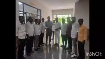 నవాబ్​పేట: తరిగోపులలో ఒక్క వరి బస్తా కూడా రైతుల నుంచి కొనుగోలు చేయలేదని బీఆర్ఎస్ నాయకులు కలెక్టర్‌కు ఫిర్యాదు