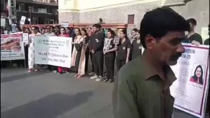 मल्हारगंज: नो टोबैको डे पर इंदौर में जागरूकता रैली, छत्रीबाग से राजवाड़ा तक 200 डॉक्टरों ने लिया भाग
