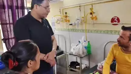 गुमदेश:लोहाघाट के खीड़ी में बारात के खाने से फूड प्वाइजनिंग 60 से अधिक लोग बीमार। कई लोग अस्पताल में भर्ती।