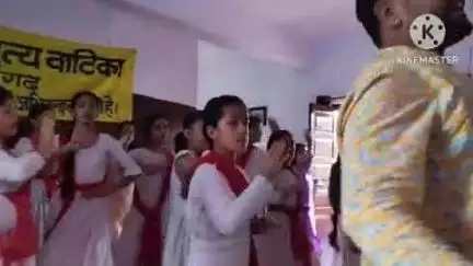 पिथौरागढ़: मुख्यालय में स्थित स्वरांजलि नृत्य वाटिका में आयोजित चार दिवसीय कथक नृत्य कार्यशाला का समापन हुआ