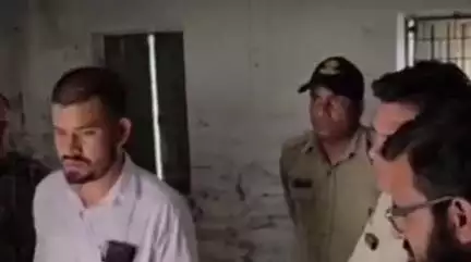 देपालपुर: देपालपुर के एक गांव में मतपेटियां बरामद होने पर मामला दर्ज, पुलिस जांच शुरू