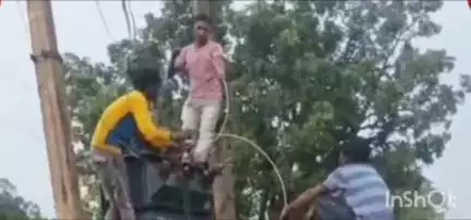 प्रेमनगर: नवापारा खुर्द में सरपंच मनबहाल सिंह के प्रयास से लगा नया ट्रांसफार्मर