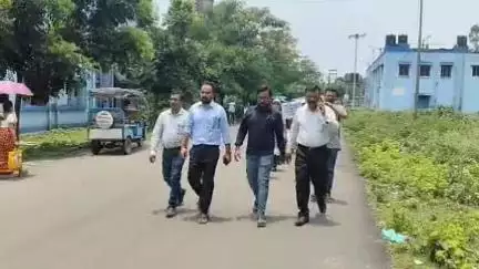 হিলি: বিশ্ব তামাক মুক্ত দিবসকে সামনে রেখে বালুরঘাট জেলা হাসপাতাল চত্বরে করা হল সচেতনতা মূলক র‍্যালি, উদ্ধোধন করা হল ট্যাবলোর