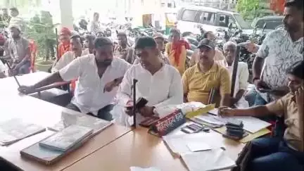 महराजगंज: महाराजगंज थाना परिसर में लाइसेंसी हथियारों का हुआ सत्यापन