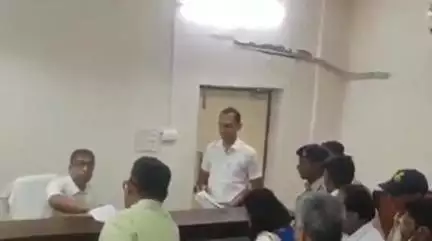 देपालपुर: देपालपुर में फिर ज़मीन कब्ज़े का मामला, पीड़ित किसान ने कलेक्टर से की शिकायत
