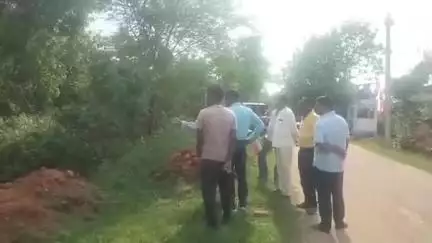বরাবাজার: বানজোড়া বান্দোয়ান গ্রাম পঞ্চায়েতের নির্মাণ হবে নতুন কার্যালয়, জমি পরিদর্শনের পর জানালেন প্রধান