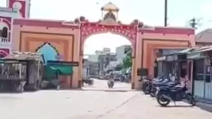 શિનોર: સિનોર રેલવે ગરનાળાનીચે સામાન્ય વરસાદમાં જ પાણી ભરવાની સમસ્યા,  નબળી નેતાગીરીના કારણે પ્રજાને  ભોગવવાનો વખત# jansamsya