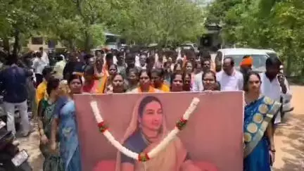 యాదగిరిగుట్ట: పట్టణంలో రాణీ అహల్య బాయి జయంతి సందర్భంగా భారీ ర్యాలీ, పాల్గొన్న బీజేపీ రాష్ట్ర ప్రధాన కార్యదర్శి కాసం వెంకటేశ్వర్లు