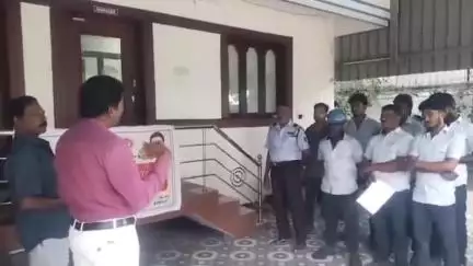 ஓட்டப்பிடாரம்: நைனார்புரத்தில் உள்ள தனியார் ஆலையில் புகையிலை ஒழிப்பு விழிப்புணர்வு நிகழ்ச்சி