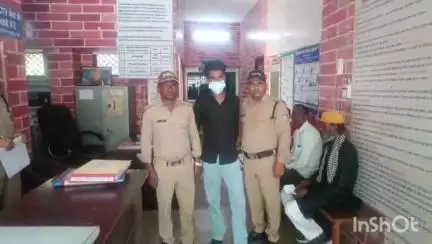 गदरपुर: गदरपुर पुलिस ने एक वारण्टी को किया गिरफ्तार