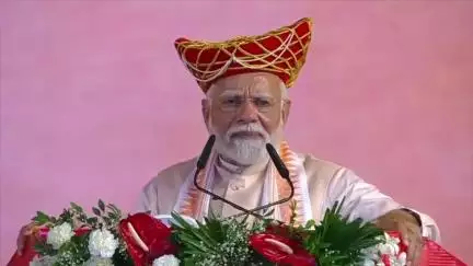 पचोर: पचोर से महिलाएं बसों में भोपाल के जंबूरी मैदान में पीएम मोदी को सुनने पहुंची, खाने में मिलीं 4 पूरी