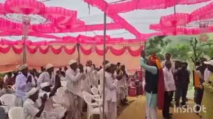 સંતરામપુર: સરાડ ખાતે વય નિવૃત્તિ સન્માન સમારંભ કાર્યક્રમ યોજાયો ધારાસભ્ય મંત્રી ઉપસ્થિત રહ્યા