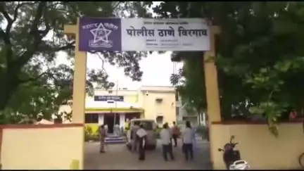 वैजापूर: अव्वलगाव येथे बंदुकीचा धाक दाखवत सात तोळे सोने आणि २ लाख रोख रक्कम लंपास, ४० जणांवर वीरगाव पोलिसांत गुन्हा दाखल