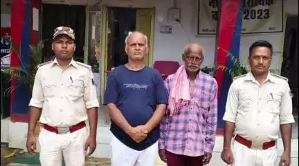 केवटी रनवे: केवटी थाना पुलिस ने दो वारंटियों को अलग-अलग मामलों में गिरफ्तार किया