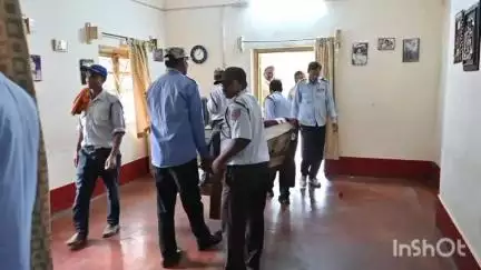 धमधा: बीएसपी की टीम ने बड़ी कार्रवाई करते हुए 32 बंगला से आवास अवैध कब्जाधारियों से खाली कराया
