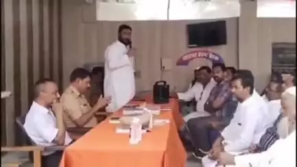 नवाबगंज: नगर कोतवाली में बकरीद को लेकर शांति समिति की बैठक की गई, दिए गए आवश्यक दिशा निर्देश