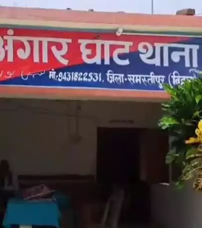 उजियारपुर: अंगार घाट थाना क्षेत्र के मुरियारो चौर के पास टेंपो और स्कॉर्पियो की टक्कर में चार लोग घायल