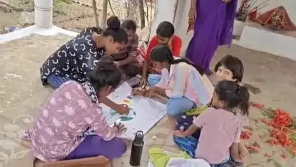 नारायणगंज: किशोर-किशोरियों को नशे से मुक्ति का दिलाया संकल्प, नारायणगंज के रतनपुर और किकरिया में जागरूकता कार्यक्रम आयोजित