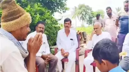 ಕಾಗವಾಡ: ನಾಗನೂರ ಪಿಎ ಗ್ರಾಮದಲ್ಲಿ ಮಳೆ ನೀರಿನ ರಭಸಕ್ಕೆ ಇಬ್ಬರು ಮಕ್ಕಳ ಸಾವು ಮೃತರ ಕುಟುಂಬಕ್ಕೆ 10 ಲಕ್ಷ ಪರಿಹಾರ ವಿತರಿಸಿದ ಶಾಸಕ ರಾಜು ಕಾಗೆ