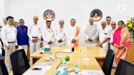 ಚಿಕ್ಕಬಳ್ಳಾಪುರ: ಶ್ರೀ ಸತ್ಯಸಾಯಿ ಮಾನವ ಅಭ್ಯುದಯ ವಿವಿ ಕುಲಾಧಿಪತಿಯಾಗಿ ಮುದ್ದೇನಹಳ್ಳಿಯಲ್ಲಿ ಸದ್ಗುರು ಮಧುಸೂದನ ಸಾಯಿ ಅಧಿಕಾರ ಸ್ವೀಕಾರ