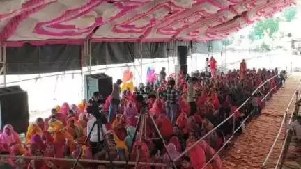 डूंगला: बड़ीसादड़ी, खाखरिया जी का खेड़ा गांव में आयोजित की गई श्रीमद् भागवत कथा