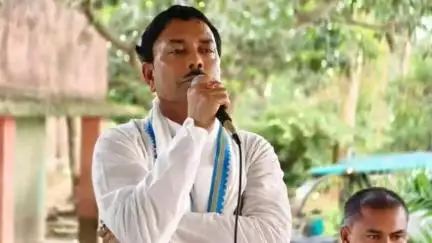 কেতুগ্রাম ২: বিধানসভা নির্বাচনকে সামনে রেখে তৃণমূল কংগ্রেসের কর্মী বৈঠক করা হল কেতুগ্রামে, উপস্থিত বিধায়ক শেখ শাহনওয়াজ