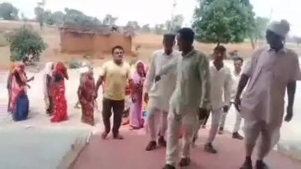 धरियावद: विश्व धूम्रपान निषेध दिवस पर धरियावद ब्लॉक में निकाली गई रैलियां, 1211 लोग रहे शामिल
