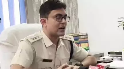 বেলডাঙা ১: বাঙালির ধর্মীয় উৎসবের সম্প্রীতি বজায় রাখার বার্তা দিলেন বেলডাঙ্গা থানার এসডিপিও ডক্টর উত্তম গড়াই