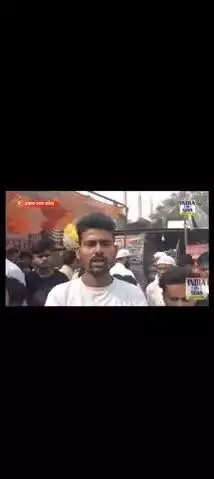 dhokha se bhula h jaan se mara gya h insaf. dilaoo. dose ko saja ho.  @ please insaf dilaoo.