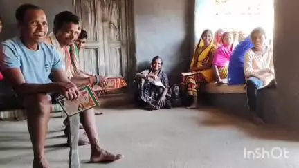दुलदुला: मयूरचून्दी पंचायत में राशन वितरण में गड़बड़ी,फ़ूड इंस्पेक्टर दुलदुला से की शिकायत,राशन नहीं मिलने पर लोग परेशान #jansamasya