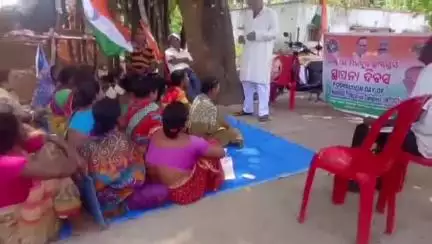 କରଞ୍ଜିଆ: ଡିଆଯୋଡ଼ି ଗ୍ରାମରେ ରାଷ୍ଟ୍ରୀୟ ମଜଦୂର କଂଗ୍ରେସର ୭୮ ତମ ପ୍ରତିଷ୍ଠା ଦିବସ ପାଳିତ,ଜିଲ୍ଲା ସଭାପତିଙ୍କ ଯୋଗଦାନ