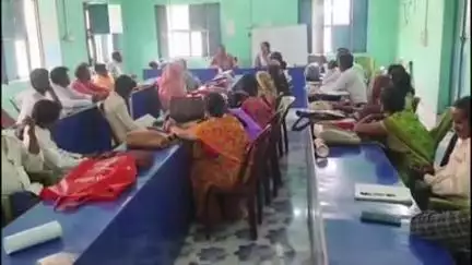 मशरक: अम्बेडकर समग्र सेवा अभियान में तेजी लाने के लिए प्रखंड कार्यालय में बैठक आयोजित