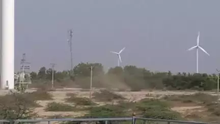 જોડિયા: વાતાવરણમાં આવ્યો પલટો: ભારે પવન ફૂંકાયો